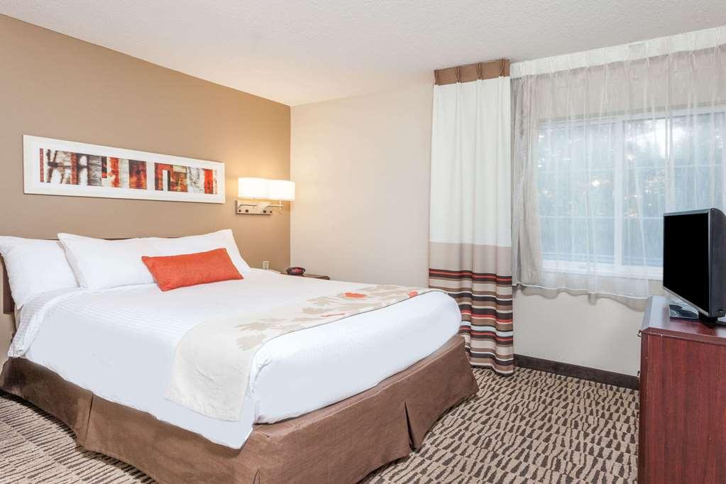 Mainstay Detroit Hotel