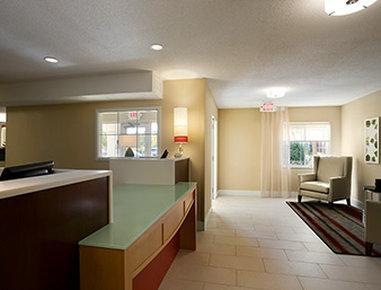 Hotel Mainstay Detroit 3*