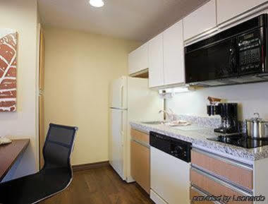Hotel Mainstay Detroit Auburn Hills