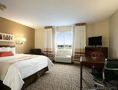 Hotel Mainstay Detroit